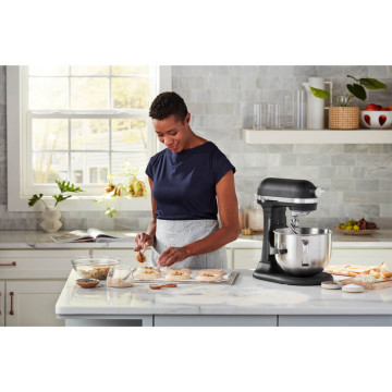Міксер планетарний KitchenAid Artisan 6,6 л 5KSM70SHXEBK