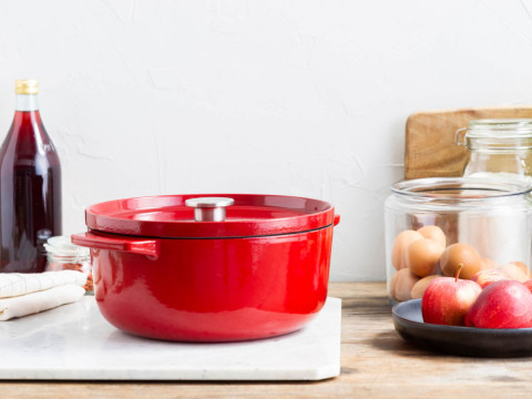 Кастрюля чугунная с крышкой 5,2 л KitchenAid Cast Iron (CC006060-001)