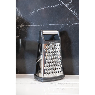 Терка чотирьохстороння з контейнером KitchenAid Universal (KQG300OSOBE)