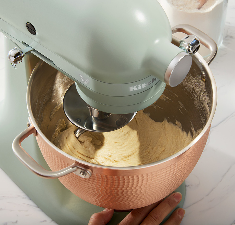 Миксер планетарный KitchenAid Artisan 4,8 л 5KSM180LEELB «Blossom» limited edition