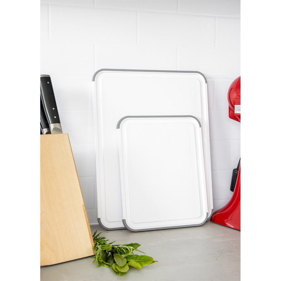 Доска для нарезки KitchenAid Universal, двухсторонняя, 20,3 х 25,3 х 1 см (KEG701NOSMGA)