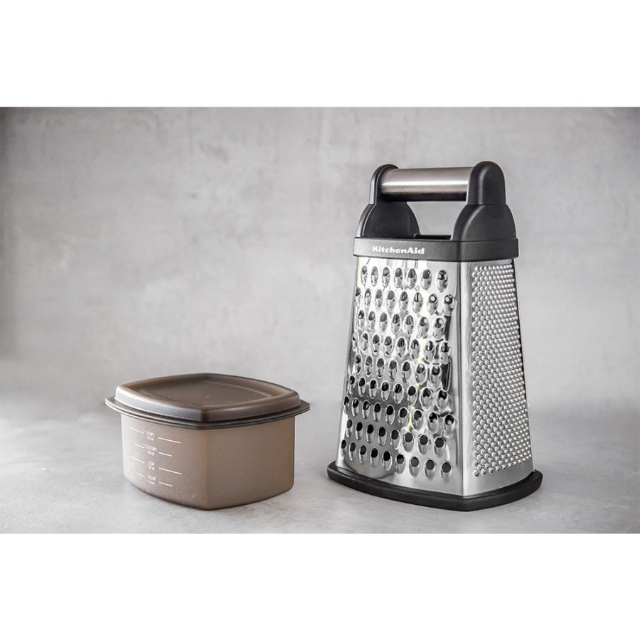 Терка чотирьохстороння з контейнером KitchenAid Universal (KQG300OSOBE)