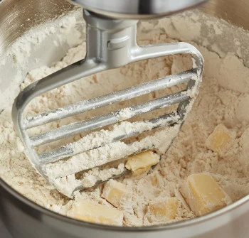 Міксер планетарний KitchenAid Artisan 4,8 л 5KSM180LEELB «Blossom» limited edition, купити в Україні, найкраща ціна – KitchenAid - Фото 1