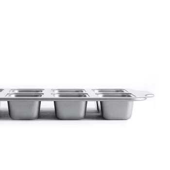Форма для випікання кексів KitchenAid CC006068-001, купити в Україні, найкраща ціна – KitchenAid - Фото 5