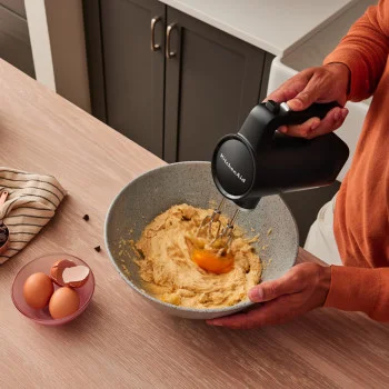 Міксер KitchenAid Go 5KHMR700BM акумуляторний 12V (без акумулятора), купити в Україні, найкраща ціна – KitchenAid - Фото 1