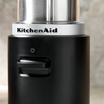 Кавомолка акумуляторна KitchenAid Go 5KBGR111BM 12V (з акумулятором), купити в Україні, найкраща ціна – KitchenAid - Фото 1