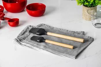 Пензлик кондитерський KitchenAid Classic, 22,1 см, чорний (KQG641OHOBE), купити в Україні, найкраща ціна – KitchenAid - Фото 4