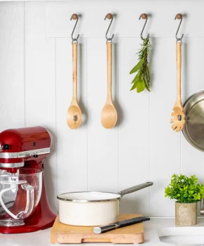 Ложка для сервіровки KitchenAid Coreline, 34 см, береза (KQR703OHE), купити в Україні, найкраща ціна – KitchenAid - Фото 1