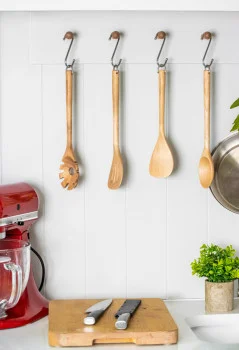 Лопатка кухонна KitchenAid Coreline, 31 см, береза (KQR715OHE), купити в Україні, найкраща ціна – KitchenAid - Фото 3