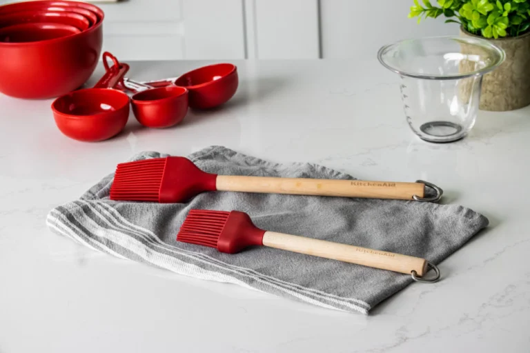 Пензлик кулінарний KitchenAid Coreline, 30 см (KQR753OHERE)