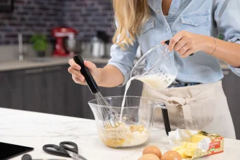 Мірна чаша KitchenAid Universal, 2 л, чорний (KQG078OSOBE), купити в Україні, найкраща ціна – KitchenAid - Фото 5
