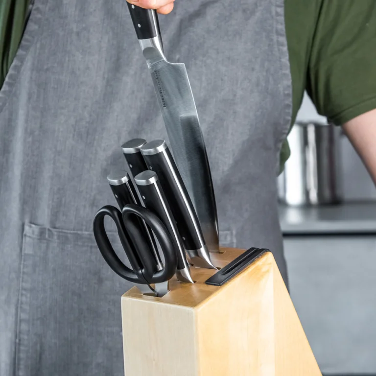 Набір ножів в колодці KitchenAid Classic, 6 предметів (KO6PSTSNOBG)
