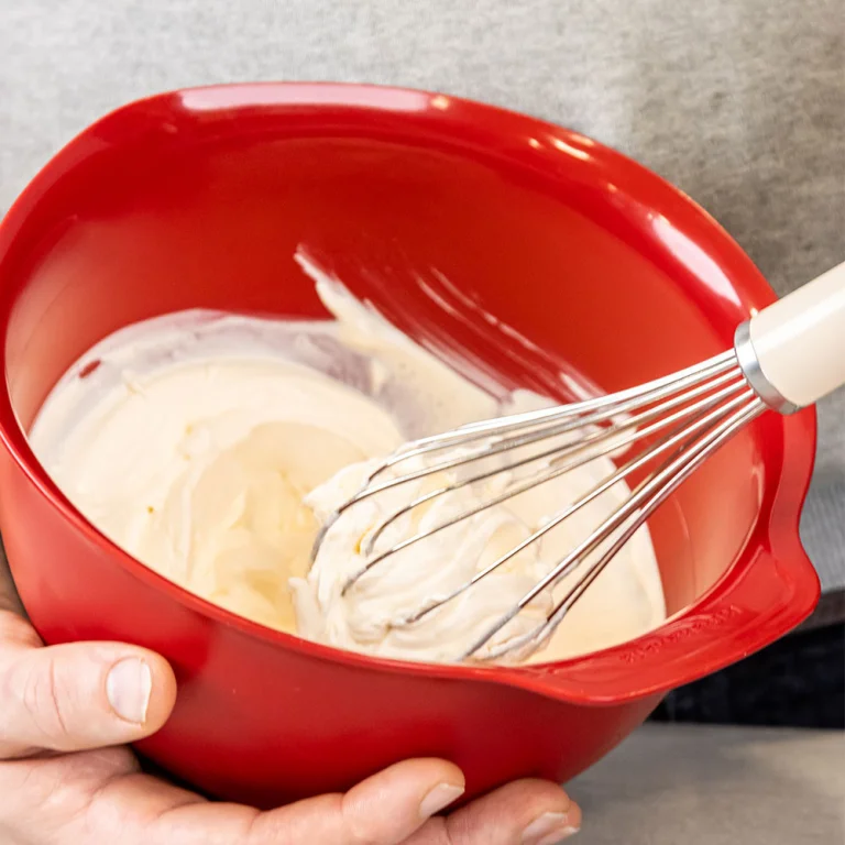 KitchenAid Coreline whisk, 27 cm (KAG060OHACE)