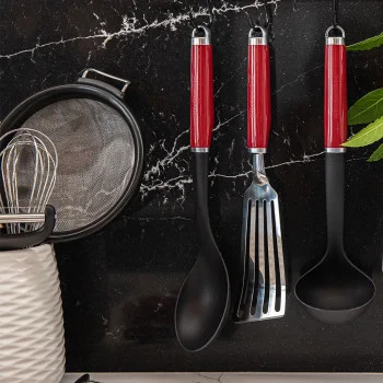 Вінчик KitchenAid Coreline, 27,5 см, червоний (KAG060OHERE), купити в Україні, найкраща ціна – KitchenAid - Фото 2