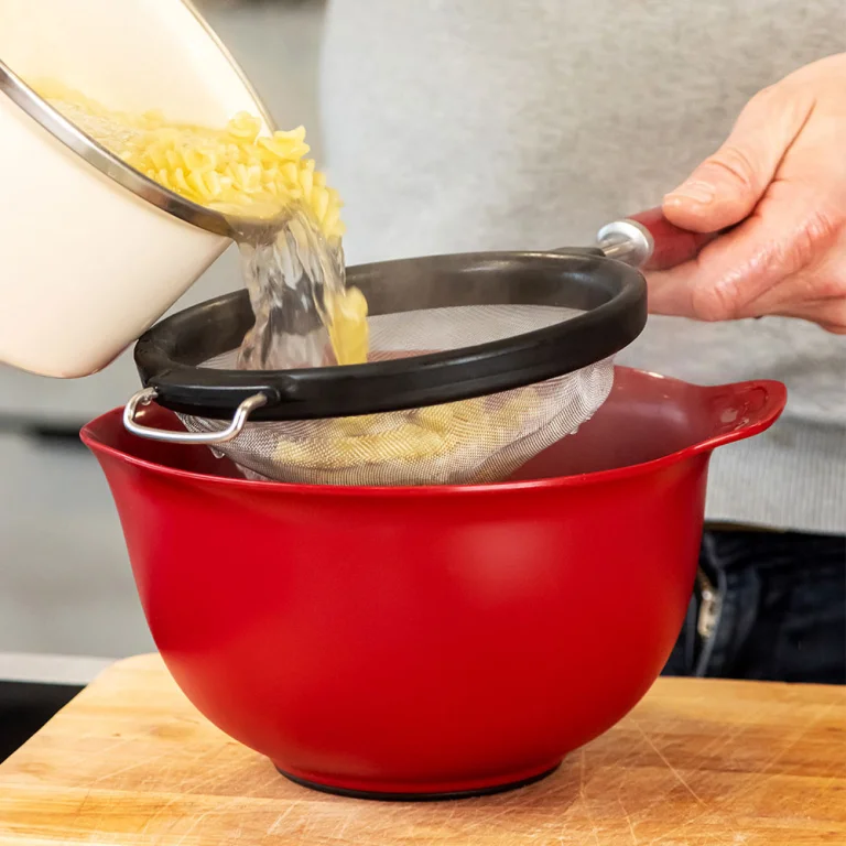 Ситечко KitchenAid Coreline, 18 см (KAG161OHERE)