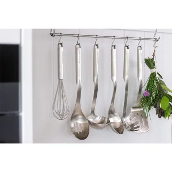 Ложка кухонна з прорізами KitchenAid Premium, 33,8 см (KMG004OHSS), купити в Україні, найкраща ціна – KitchenAid - Фото 1