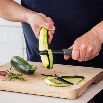 Овочечистка вертикальна KitchenAid Coreline, 22 см, сірий (KAS112OHCGG), купити в Україні, найкраща ціна – KitchenAid - Фото 1