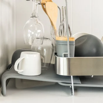 Підставка для сушки посуду KitchenAid Sinkware, 61,5 x 38,5 x 37,5 см, сірий (KEG896BXCGA), купити в Україні, найкраща ціна – KitchenAid - Фото 2