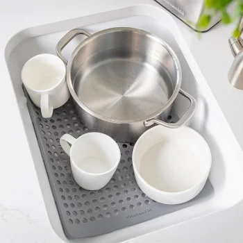Килимок для сушки посуду KitchenAid Sinkware, 29,5 х 34 см, сірий (KEG877OHASA), купити в Україні, найкраща ціна – KitchenAid - Фото 6