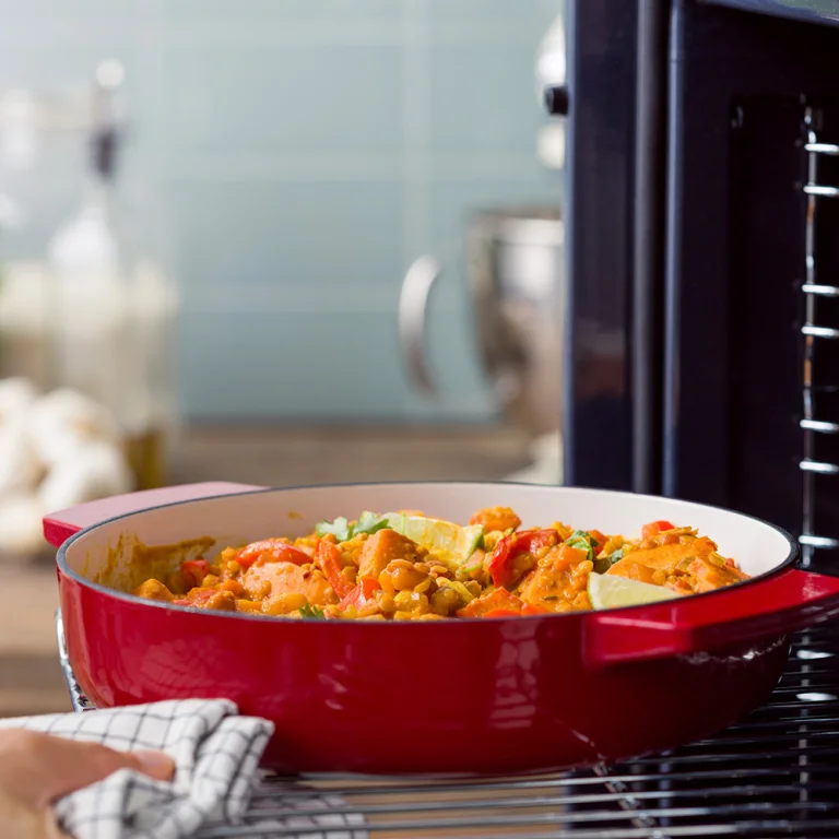 Чавунна каструля-сотейник з кришкою 2,77 л KitchenAid Cast Iron (CC009009-001)