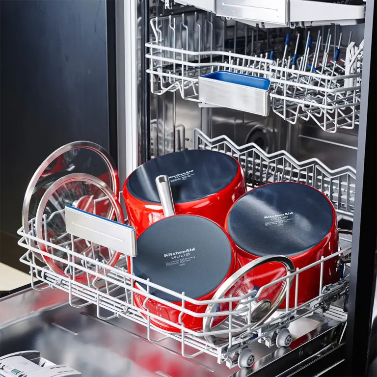 Набір посуду 16/18/20/24 см, 1,3/2/3,7/6 л KitchenAid Steel Core (CC004921-001)