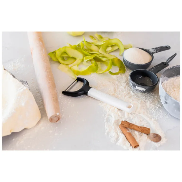 Овочечистка горизонтальна KitchenAid Classic, 18 см (KHA145OHPNG)