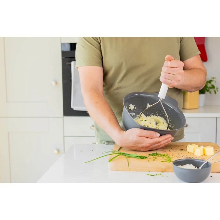 Прес для картоплі KitchenAid Classic, 25,5 см (KHA008OHPNG)