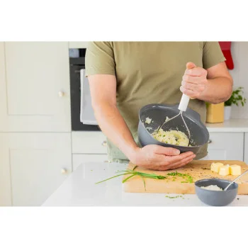 Картоплем'ялка KitchenAid Classic, 25,5 см, білий (KHA008OHPNG), купити в Україні, найкраща ціна – KitchenAid - Фото 5