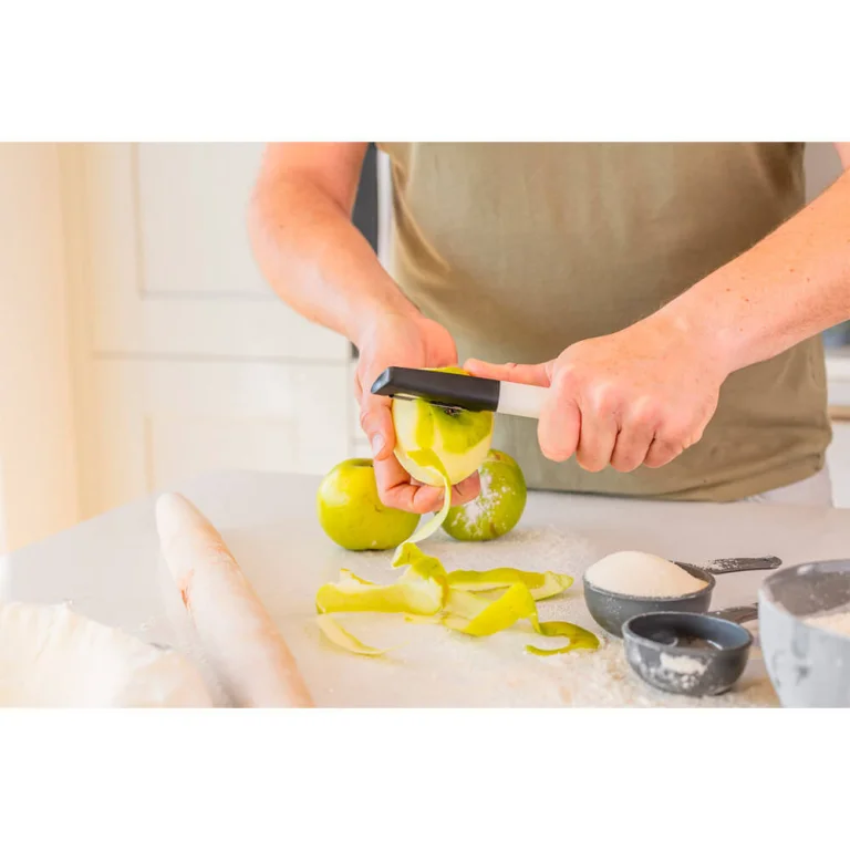 Овочечистка вертикальна KitchenAid Classic, 20 см (KHA112OHPNG)