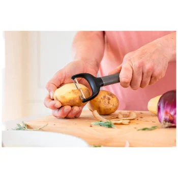 Овочечистка горизонтальна KitchenAid Classic, 18 см, сірий (KHA145OHCHGG), купити в Україні, найкраща ціна – KitchenAid - Фото 1