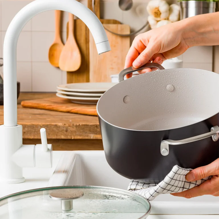 Каструля з кришкою 3,1 л KitchenAid Aluminium Ceramic (CC010147-001)
