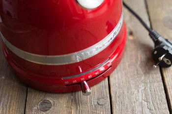 Електрочайник KitchenAid Artisan 5KEK1522ECA, купити в Україні, найкраща ціна – KitchenAid - Фото 1