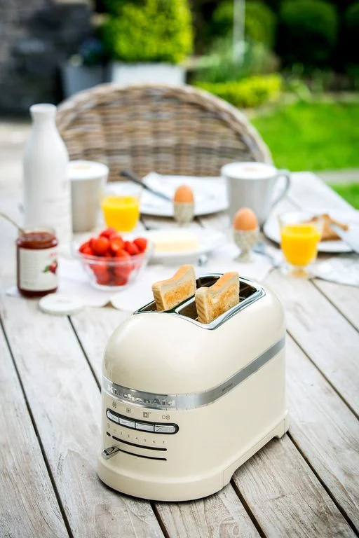 Тостер KitchenAid Artisan 5KMT2204EAC