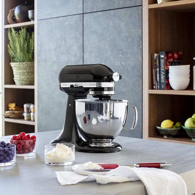 Миксер планетарный KitchenAid Artisan 4,8 л 5KSM125EOB, купить в Украине, лучшая цена – KitchenAid - Фото 40