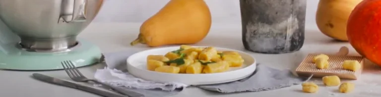 Pumpkin Gnocchi with Butter and Sage - Фото 12